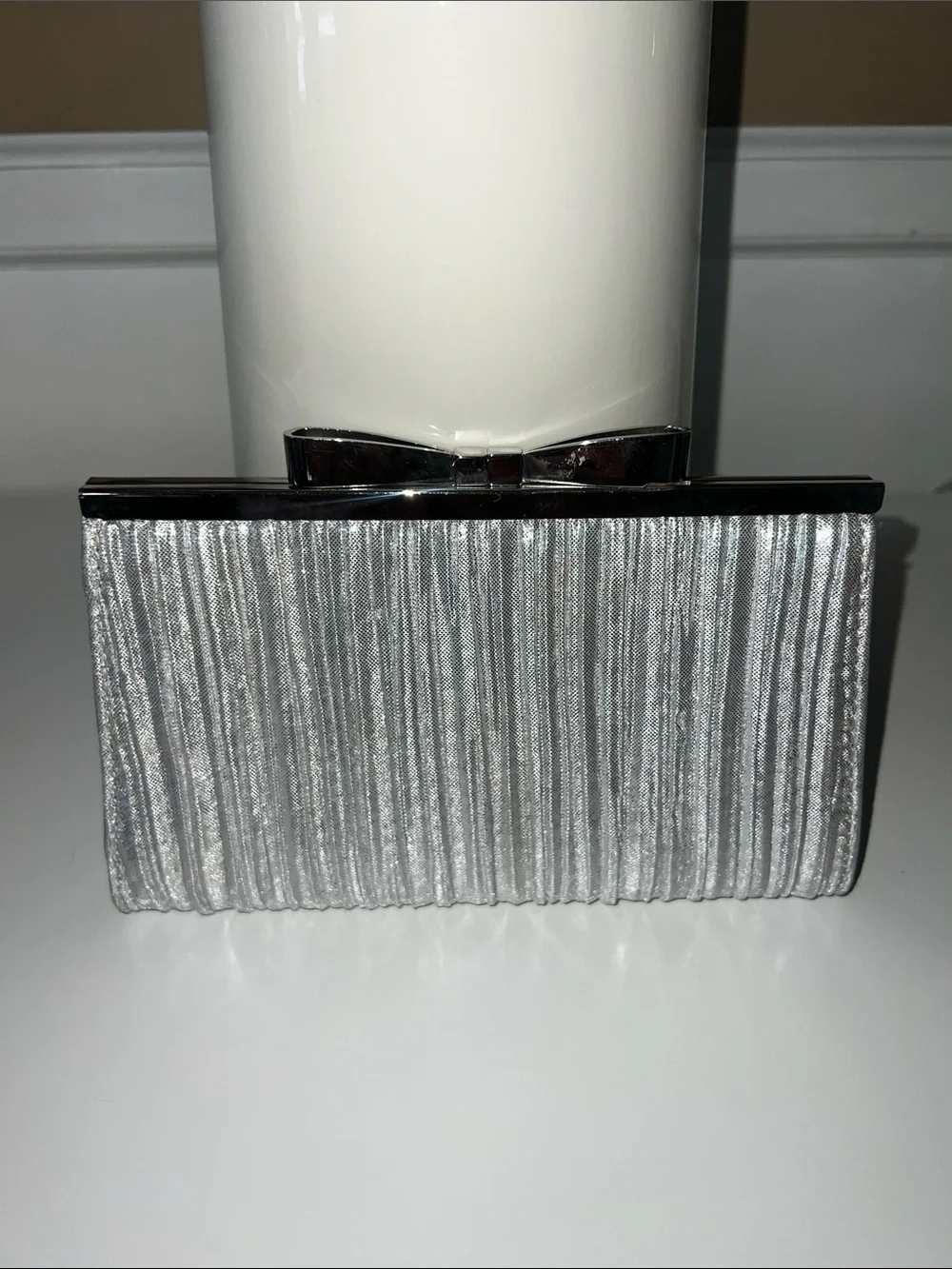 Vintage Metallic Silver Pleated Evening Clutch with Bow Clasp